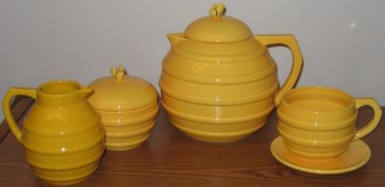 Beehive collection 6#1E4FB1