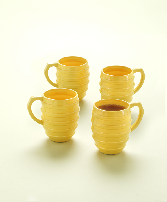 D00010300 Behive Mugs